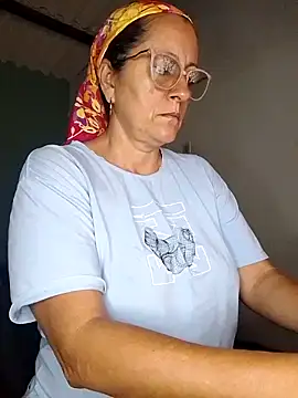 deisy summers47x online show from November 4, 11:47 am