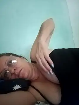 deisy summers47x online show from October 26, 1:22 pm