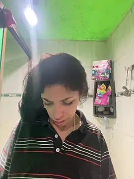Snapshot of _Dulcinea777 chatting on June 27, 1:00 am Dulcinea777 online show from June 27, 1:00 am