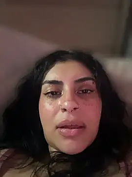 ThickerThanYoBitch online show from August 8, 2:02 pm