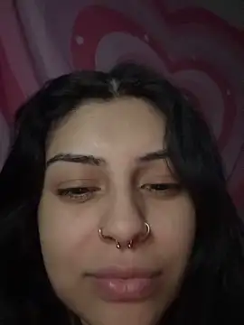 ThickerThanYoBitch online show from April 24, 9:55 am