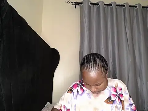 Snapshot of tasha_kimmy chatting on September 10, 4:39 pm tasha kimmy online show from September 10, 4:39 pm