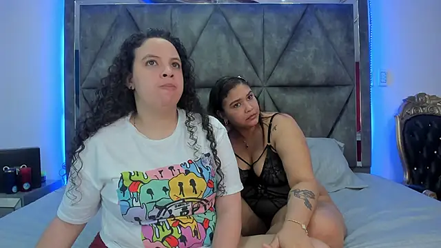 Snapshot of Danielaandximena chatting on February 7, 5:52 am Danielaandximena online show from February 7, 5:52 am