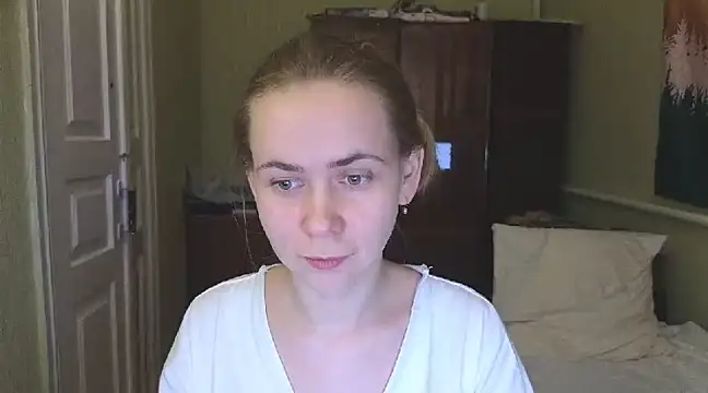 Snapshot of Riley_Roo chatting on February 26, 4:49 pm Riley Roo online show from February 26, 4:49 pm