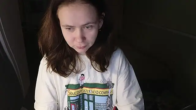 Riley Roo online show from November 13, 4:55 pm