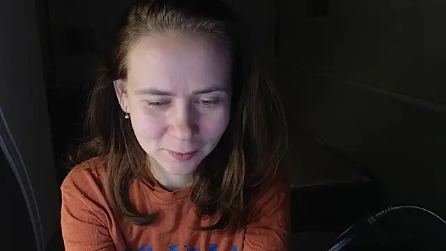 Riley Roo online show from November 14, 7:17 pm