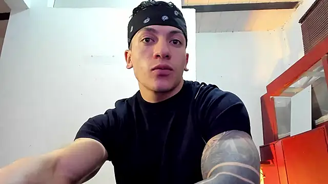 aquiles 51 online show from November 14, 5:49 pm