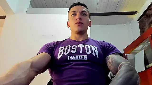 aquiles 51 online show from November 1, 7:52 pm