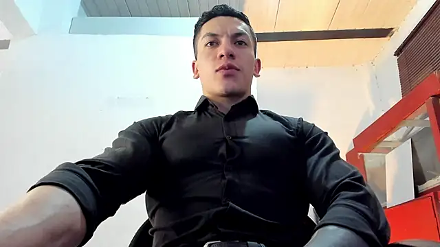 Snapshot of aquiles_51 chatting on September 30, 8:48 pm aquiles 51 online show from September 30, 8:48 pm