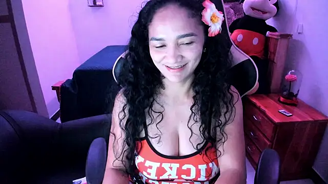 Snapshot of rayza_mature_154 chatting on June 30, 4:51 pm rayza mature 154 online show from June 30, 4:51 pm