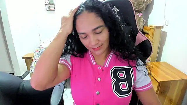 rayza mature 154 online show from May 24, 4:18 pm