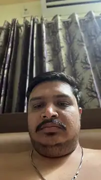Snapshot of Parth-26 chatting on May 29, 3:51 pm Parth-26 online show from May 29, 3:51 pm