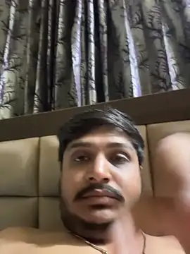Snapshot of Parth-26 chatting on June 21, 6:14 pm Parth-26 online show from June 21, 6:14 pm