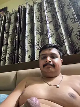 Snapshot of Parth-26 chatting on May 19, 5:42 pm Parth-26 online show from May 19, 5:42 pm
