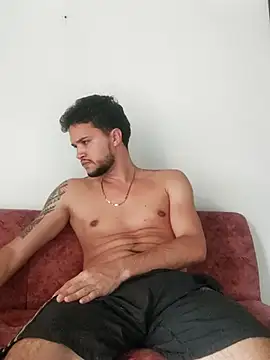 Snapshot of Gerduke06 chatting on November 19, 8:31 pm Gerduke06 online show from November 19, 8:31 pm