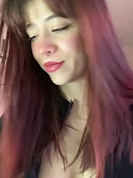 SuzzyyM online show from June 13, 11:56 pm