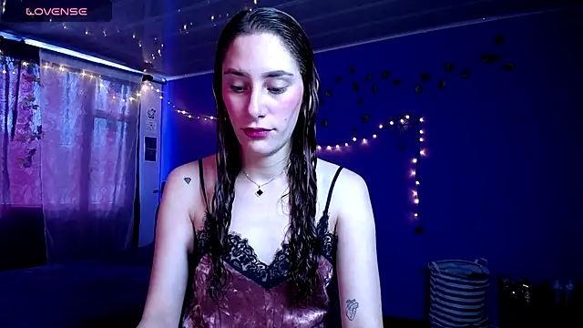 IsaBaileys  online show from September 19, 8:02 pm