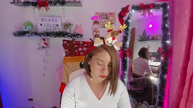 saralolo420 online show from December 1, 1:50 am