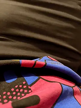 Snapshot of Montuni6 chatting on October 19, 3:20 am Montuni6 online show from October 19, 3:20 am