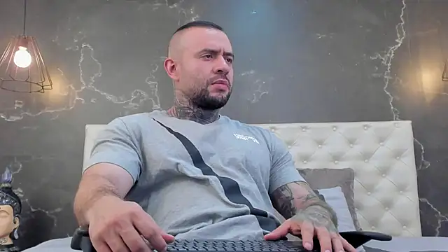 BruceDallas online show from February 27, 3:29 am