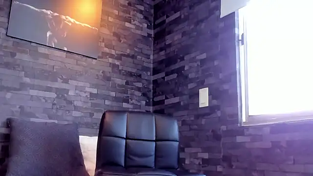 BruceDallas online show from September 20, 6:02 pm