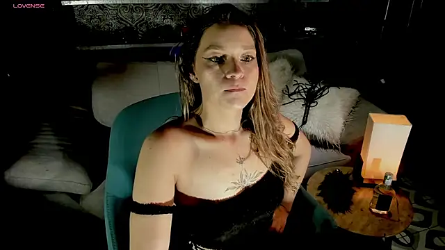 vanessabz online show from July 19, 2:09 am