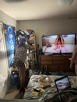 Mune Raez 6 online show from March 23, 3:34 pm