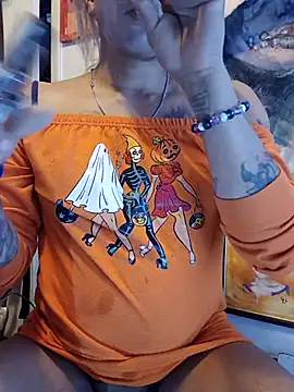 Snapshot of Mune_Raez_6 chatting on October 12, 10:00 pm Mune Raez 6 online show from October 12, 10:00 pm