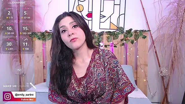 emily amaya online show from February 12, 4:33 am