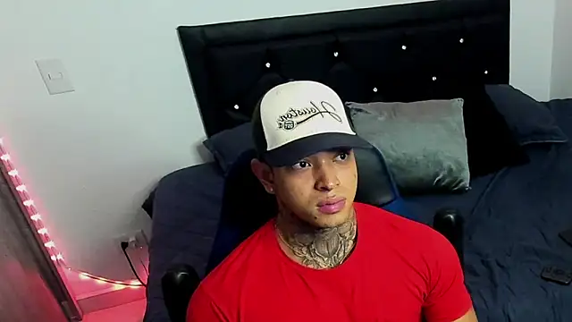 Stiven collins online show from March 1, 5:52 am