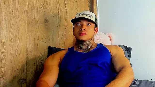 Stiven collins online show from November 2, 6:07 am