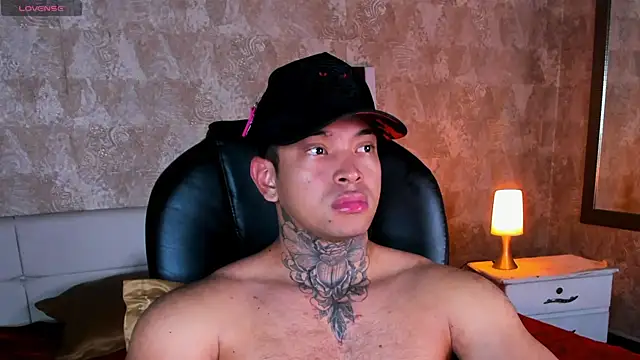 Stiven collins online show from February 25, 1:00 pm