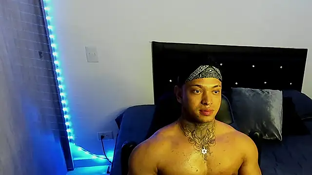 Stiven collins online show from March 3, 8:30 am