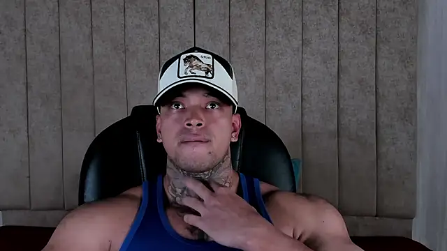 Stiven collins online show from March 8, 6:22 pm