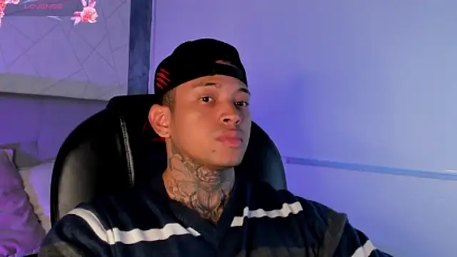 Stiven collins online show from February 21, 4:31 pm