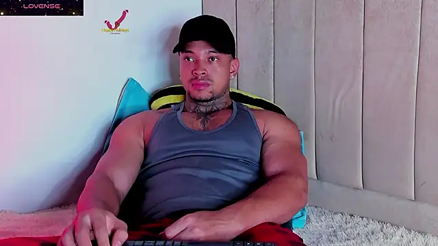 Stiven collins online show from March 28, 1:39 am