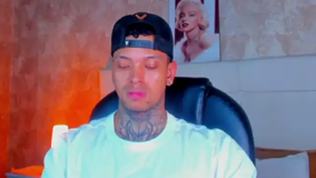 Stiven collins online show from January 31, 7:12 pm