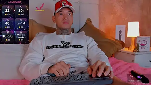 Stiven collins online show from February 6, 1:51 pm