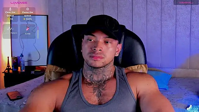 Stiven collins online show from May 25, 4:34 am