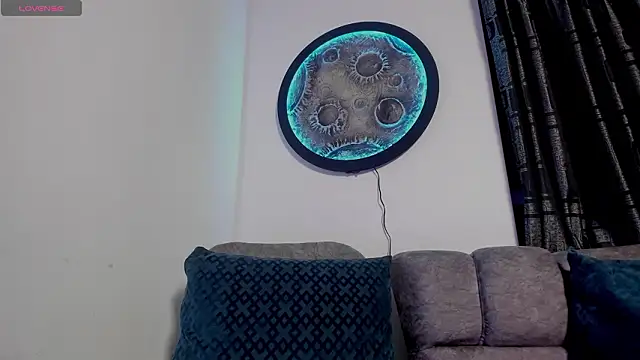 curt xxx online show from April 2, 2:30 am