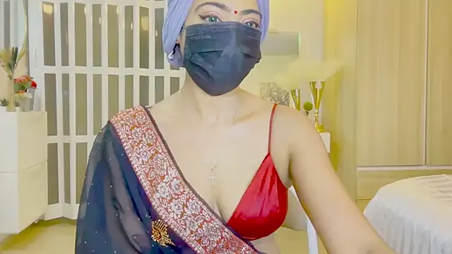 Monalisadon018 online show from March 31, 4:42 pm