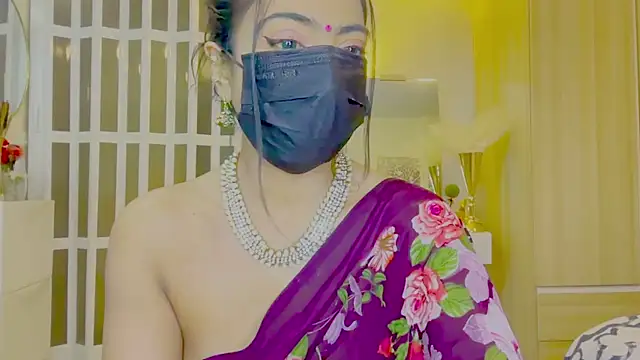 Monalisadon018 online show from April 12, 9:07 pm