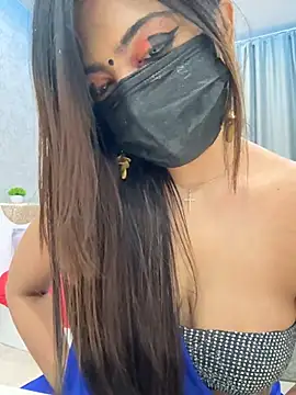 Snapshot of Monalisadon018 chatting on December 22, 4:17 am Monalisadon018 online show from December 22, 4:17 am