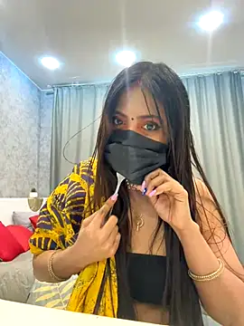 Snapshot of Monalisadon018 chatting on December 8, 9:35 am Monalisadon018 online show from December 8, 9:35 am