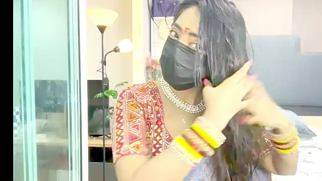 Snapshot of Monalisadon018 chatting on November 9, 3:54 am Monalisadon018 online show from November 9, 3:54 am