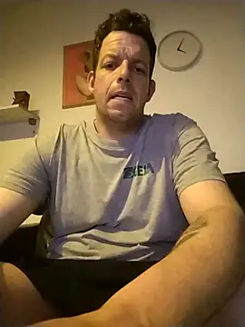 Knuffelstaaf123 online show from February 10, 4:17 pm