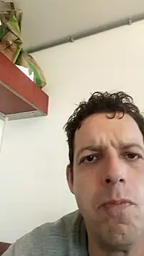 Knuffelstaaf123 online show from October 30, 8:23 am