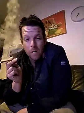 Knuffelstaaf123 online show from April 7, 7:48 pm