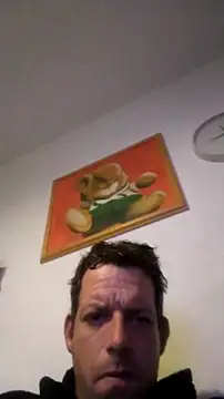 Knuffelstaaf123 online show from November 3, 12:05 am