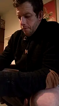 Knuffelstaaf123 online show from November 3, 3:59 pm